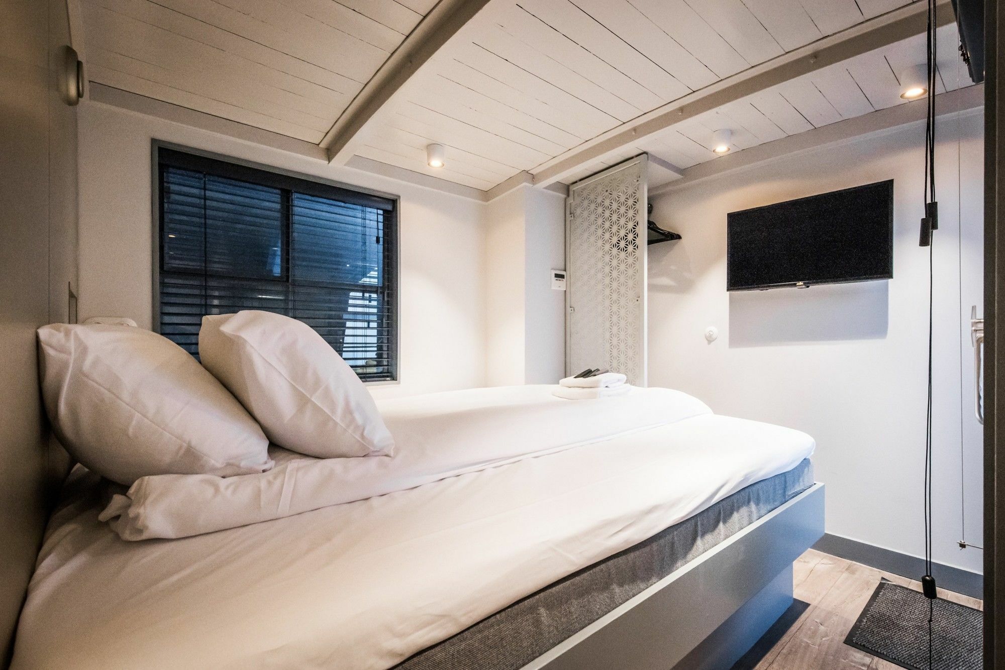 Numa Amsterdam The Crane Aparthotel ภายนอก รูปภาพ